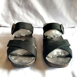 Dansko Comfort Wedge Sandals Size 37